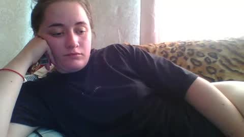 skyressie333 online show from July 25, 2026, 7:17 am
