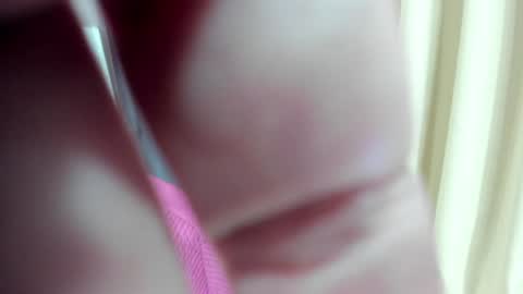 Snapshot of sladkoesolnishko chatting on December 24, 2024, 8:05 pm Anastasiahubby Alexdark skin and his friend MaxJoin fan club to get all media free online show from December 24, 2024, 8:05 pm