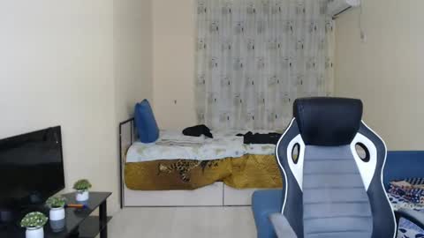 Snapshot of slavaxxx777 chatting on May 13, 2026, 8:06 pm Slava GAY. PVT OPEN. online show from May 13, 2026, 8:06 pm