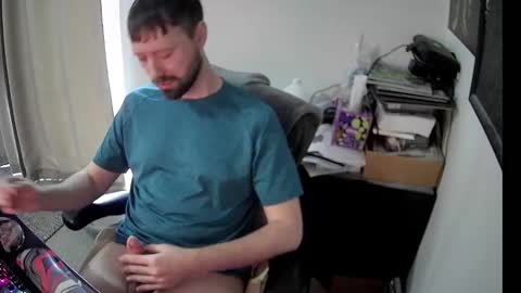 slave2pussy online show from January 31, 2026, 7:45 pm