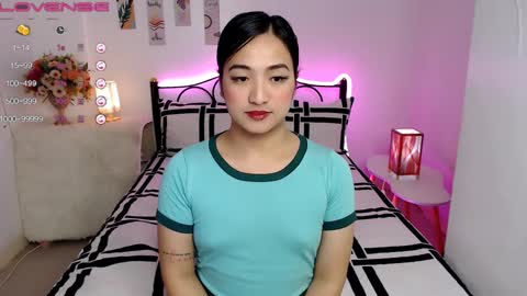 Queen Cyrine online show from December 24, 2024, 5:05 am