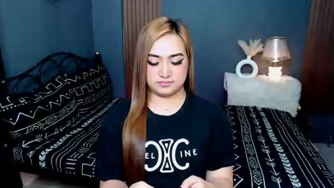 Queen Cyrine online show from July 23, 2026, 1:58 am