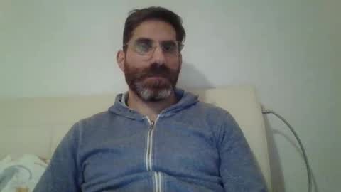 Snapshot of slavefuckfunhype chatting on December 31, 2024, 11:39 pm camboy online show from December 31, 2024, 11:39 pm