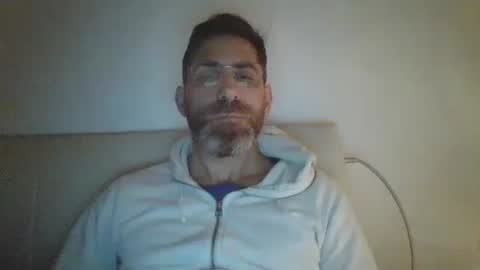 Snapshot of slavefuckfunhype chatting on January 27, 2025, 3:15 am camboy online show from January 27, 2025, 3:15 am