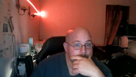 Snapshot of slavejim518 chatting on January 2, 2025, 12:23 am slavejim online show from January 2, 2025, 12:23 am