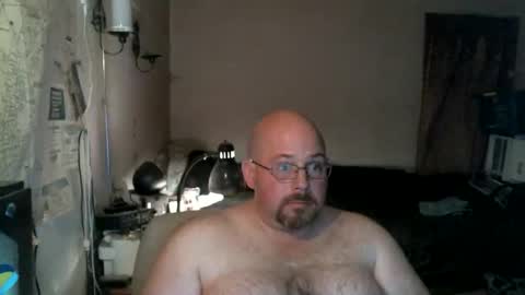 Snapshot of slavejim518 chatting on November 14, 2025, 2:10 am slavejim online show from November 14, 2025, 2:10 am