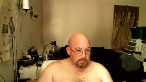 Snapshot of slavejim518 chatting on January 19, 2026, 12:25 am slavejim online show from January 19, 2026, 12:25 am