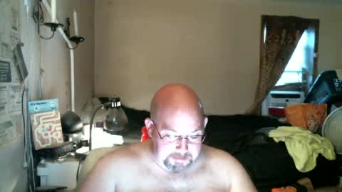 Snapshot of slavejim518 chatting on July 31, 2026, 12:21 am slavejim online show from July 31, 2026, 12:21 am