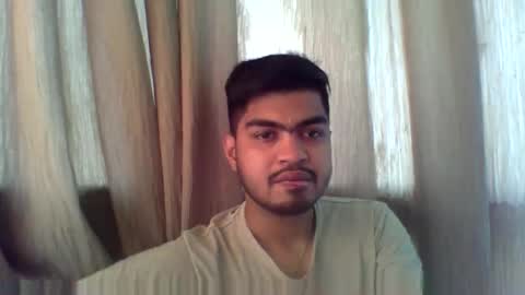 Snapshot of slavesj18 chatting on December 14, 2025, 6:52 am Add me on hangout sjcool1998 online show from December 14, 2025, 6:52 am