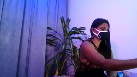 Snapshot of slcouple7 chatting on January 5, 2025, 1:15 pm Slcouple online show from January 5, 2025, 1:15 pm