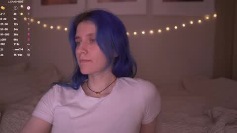 Sonya online show from March 9, 2025, 8:52 pm