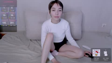 sleepy_ash_ online show from June 17, 2026, 1:34 pm