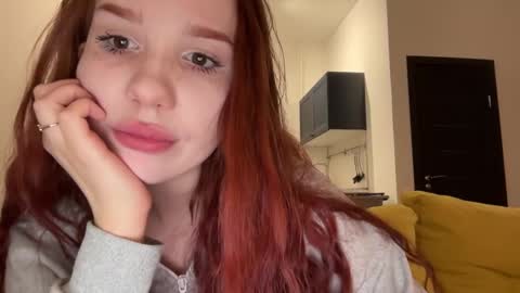 Snapshot of sleepycode002 chatting on December 11, 2024, 9:34 pm JoO online show from December 11, 2024, 9:34 pm