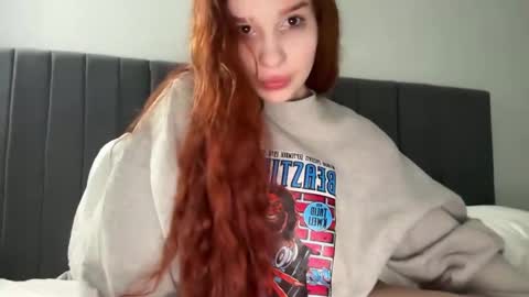 Snapshot of sleepycode002 chatting on January 22, 2025, 5:05 am JoO online show from January 22, 2025, 5:05 am