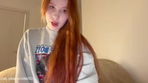 Snapshot of sleepycode002 chatting on March 7, 2025, 10:32 pm JoO online show from March 7, 2025, 10:32 pm