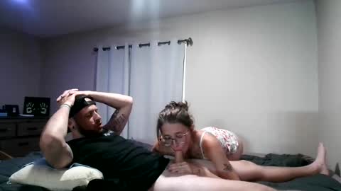 Snapshot of sleepysirenn chatting on June 22, 2026, 3:25 am Hair Nails online show from June 22, 2026, 3:25 am