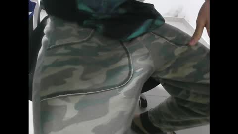 Slender Cum online show from October 29, 2025, 8:38 am