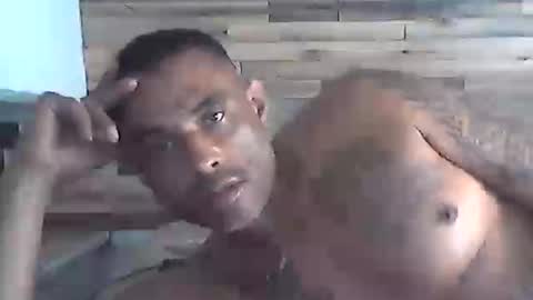 Snapshot of slickstre chatting on June 15, 2026, 2:19 pm slickstre online show from June 15, 2026, 2:19 pm