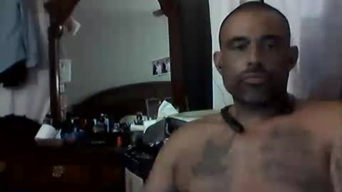 Snapshot of slickstre chatting on July 2, 2026, 8:20 am slickstre online show from July 2, 2026, 8:20 am