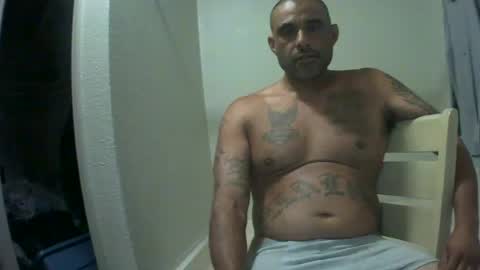 Snapshot of slickstre chatting on July 19, 2026, 5:33 am slickstre online show from July 19, 2026, 5:33 am