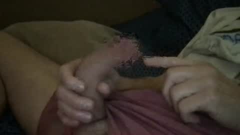 Snapshot of slienthear83 chatting on December 9, 2024, 6:03 pm slienthear83 online show from December 9, 2024, 6:03 pm