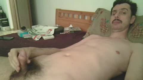 Snapshot of slim38 chatting on May 19, 2026, 3:46 am Alin online show from May 19, 2026, 3:46 am