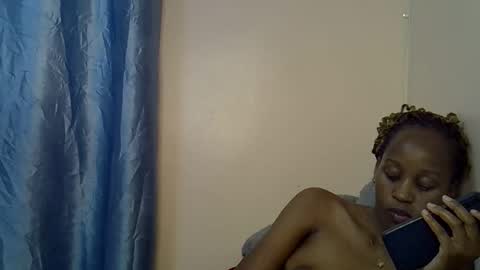 Alicia online show from November 21, 2025, 8:07 pm