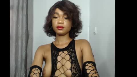 Snapshot of slim_ebonygirl4 chatting on December 18, 2025, 6:41 am Slim ebonygirl4 online show from December 18, 2025, 6:41 am