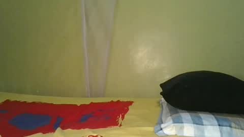slim_girl01 online show from June 13, 2026, 5:11 pm