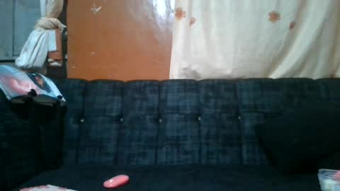 slim_girl01 online show from July 19, 2026, 5:16 pm