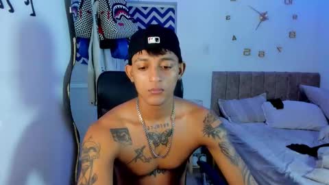 Snapshot of slim_master12 chatting on September 16, 2025, 10:11 pm slim_master12 online show from September 16, 2025, 10:11 pm