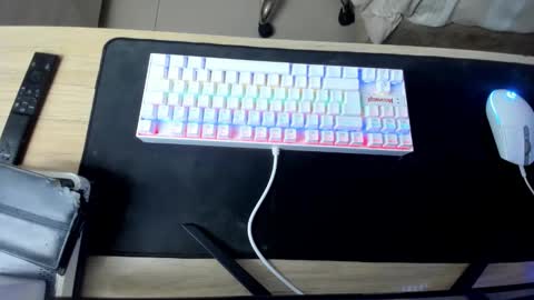 slim_master12 online show from April 7, 2026, 8:31 pm