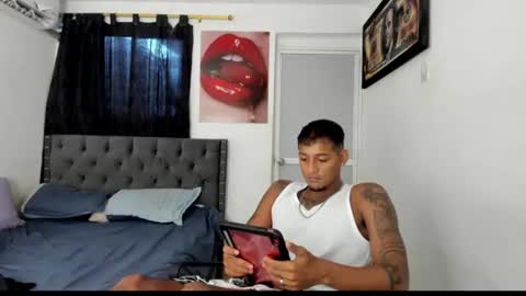 slim_master12 online show from June 17, 2026, 8:32 pm