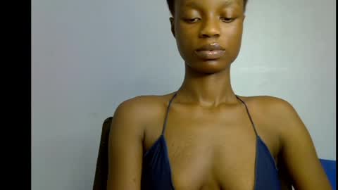 Snapshot of slim_petitqueen chatting on May 16, 2026, 8:22 am Alice online show from May 16, 2026, 8:22 am