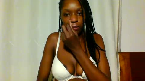 slimandthick1 online show from July 21, 2026, 9:06 pm