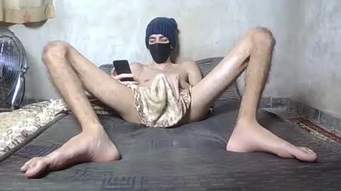 Snapshot of slimdestroyer chatting on January 18, 2025, 7:37 pm slimdestroyer online show from January 18, 2025, 7:37 pm