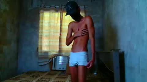 Snapshot of slimdestroyer chatting on February 6, 2026, 10:40 am slimdestroyer online show from February 6, 2026, 10:40 am