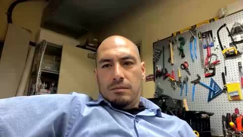 More more more online show from November 20, 2025, 4:18 pm