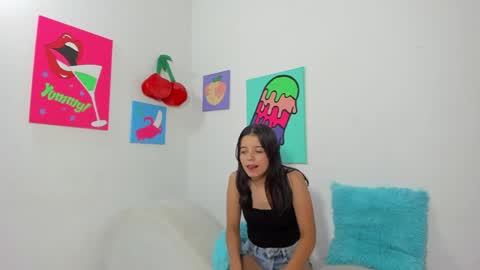 Snapshot of slimfiree chatting on April 11, 2026, 11:14 am slimfiree online show from April 11, 2026, 11:14 am