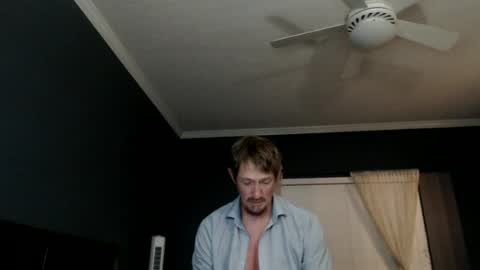 Snapshot of slimjp chatting on June 14, 2026, 2:09 am slimjp online show from June 14, 2026, 2:09 am