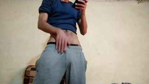 Snapshot of slimshaddyxx chatting on December 4, 2024, 7:06 am Prince online show from December 4, 2024, 7:06 am