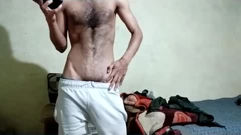 Snapshot of slimshaddyxx chatting on February 19, 2025, 6:54 pm Prince online show from February 19, 2025, 6:54 pm