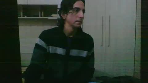 SlimTeaser089 online show from December 21, 2025, 8:32 am