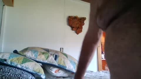 slippery_duck online show from July 12, 2026, 7:38 pm