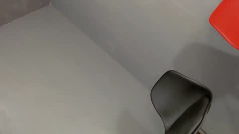 slut4attention online show from March 27, 2026, 6:08 am