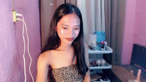 Snapshot of slut_kisses69 chatting on July 28, 2026, 1:01 am DONT FORGET TO FOLLOW AND THUMPS UP ME Im Jess online show from July 28, 2026, 1:01 am