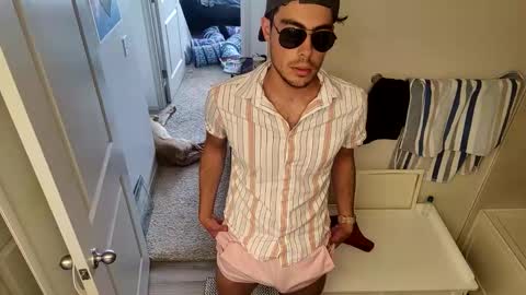 Snapshot of slutboy_stan chatting on June 1, 2026, 5:14 pm slutboy_stan online show from June 1, 2026, 5:14 pm