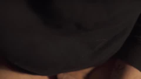 Snapshot of slutfinder32 chatting on March 30, 2026, 9:21 am slutfinder32 online show from March 30, 2026, 9:21 am