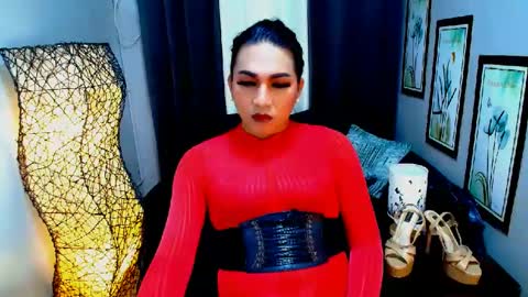 Snapshot of sluthotcummer69x chatting on December 2, 2024, 4:53 am EMPRESS GODDESS KRISTINE online show from December 2, 2024, 4:53 am