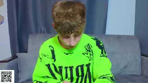 Snapshot of sluttsavage chatting on June 14, 2026, 2:52 pm sluttsavage online show from June 14, 2026, 2:52 pm
